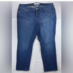 Torrid Womens Size 16 Cropped Jeans Dark Wash Raw Hem Stretch Denim